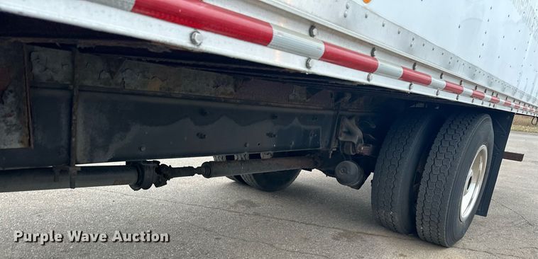 image for item LO9350 2005 Sterling Actera  box truck