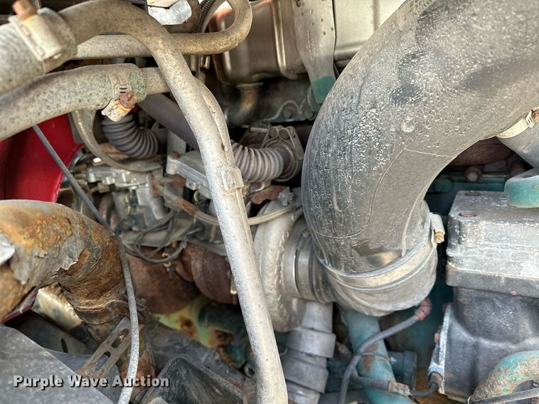 image for item LO9372 2007 Volvo VN  semi truck