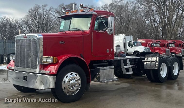 image for item LO9373 1991 Peterbilt 379  semi truck