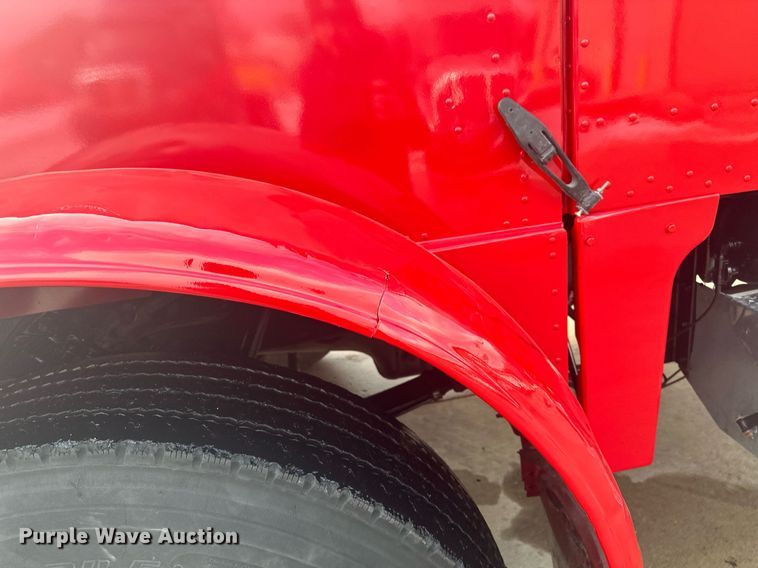 image for item LO9373 1991 Peterbilt 379  semi truck