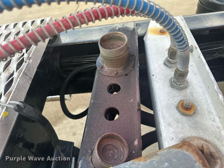 image for item LO9373 1991 Peterbilt 379  semi truck