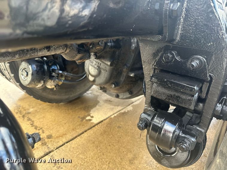 image for item LO9373 1991 Peterbilt 379  semi truck