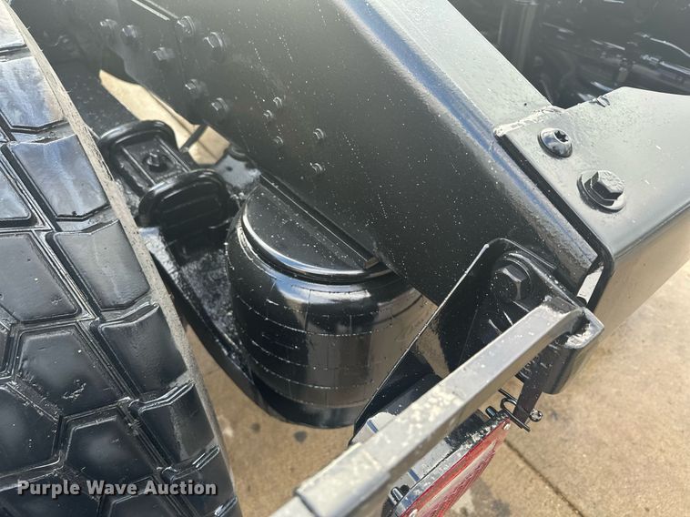 image for item LO9373 1991 Peterbilt 379  semi truck