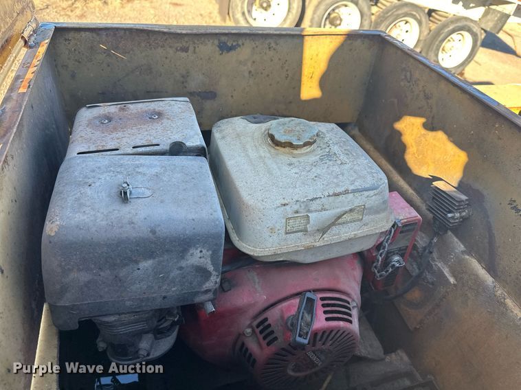 image for item LO9379 1976 Hyster  lowboy equipment trailer