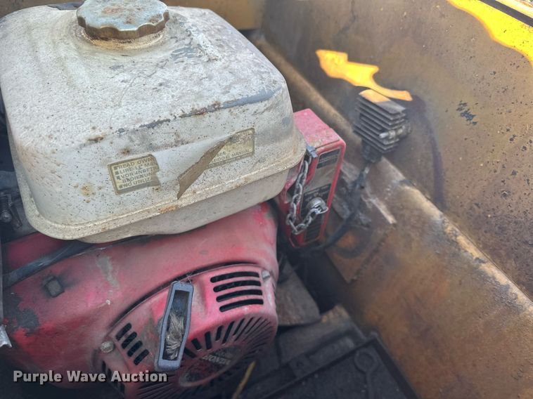 image for item LO9379 1976 Hyster  lowboy equipment trailer