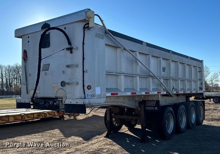 image for item LO9380 2000 East  end dump trailer
