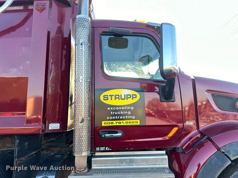 image for item LO9386 2019 Peterbilt 567  dump truck