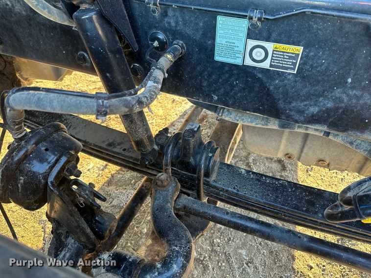 image for item LO9386 2019 Peterbilt 567  dump truck