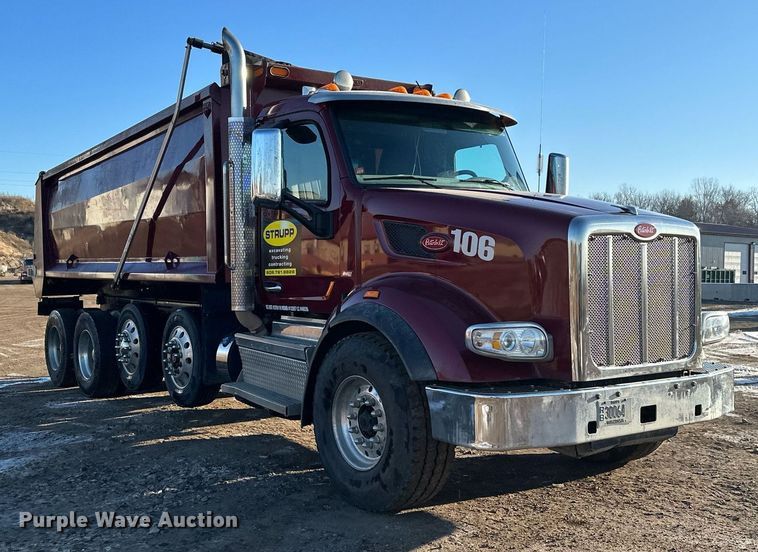 image for item LO9387 2019 Peterbilt 567  dump truck