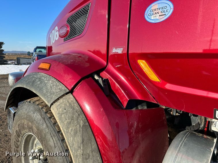 image for item LO9387 2019 Peterbilt 567  dump truck