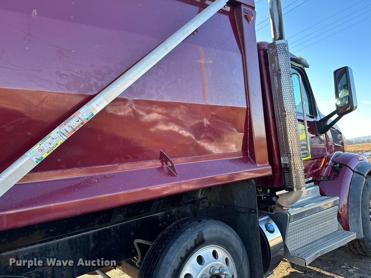 image for item LO9387 2019 Peterbilt 567  dump truck