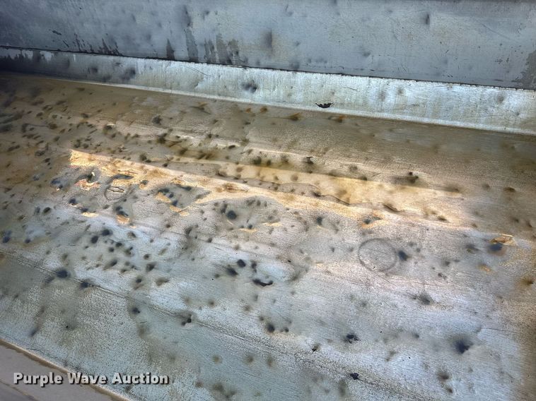 image for item LO9387 2019 Peterbilt 567  dump truck