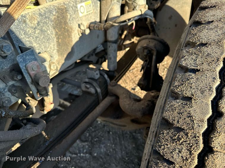 image for item LO9387 2019 Peterbilt 567  dump truck