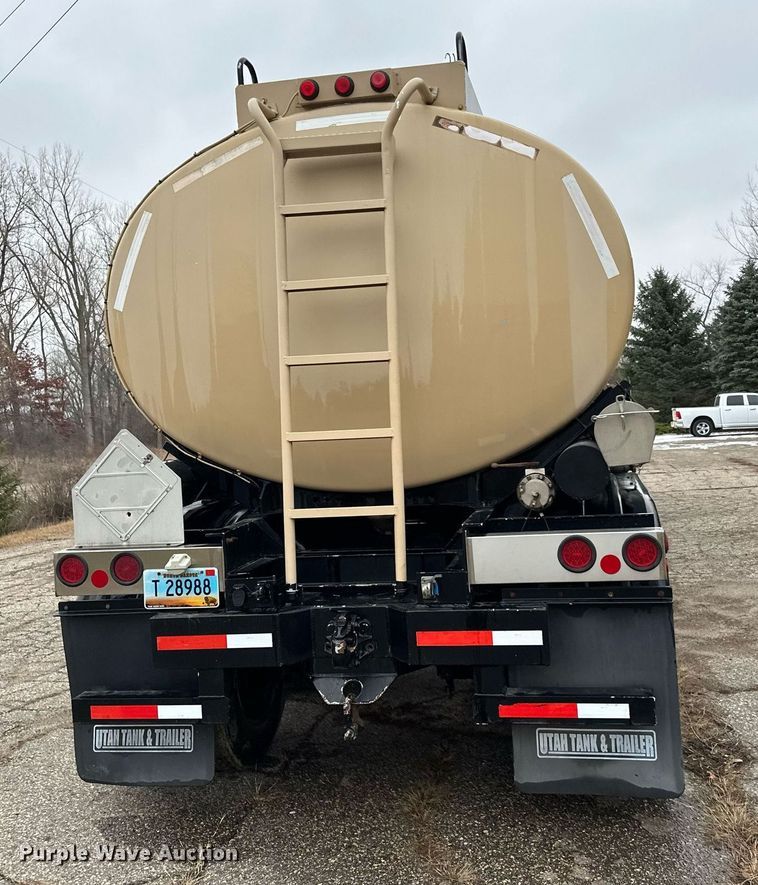 image for item LO9403 1996 Polar  tank trailer