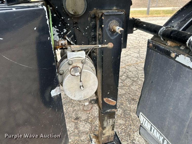 image for item LO9403 1996 Polar  tank trailer