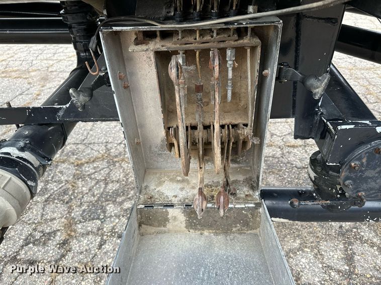 image for item LO9403 1996 Polar  tank trailer