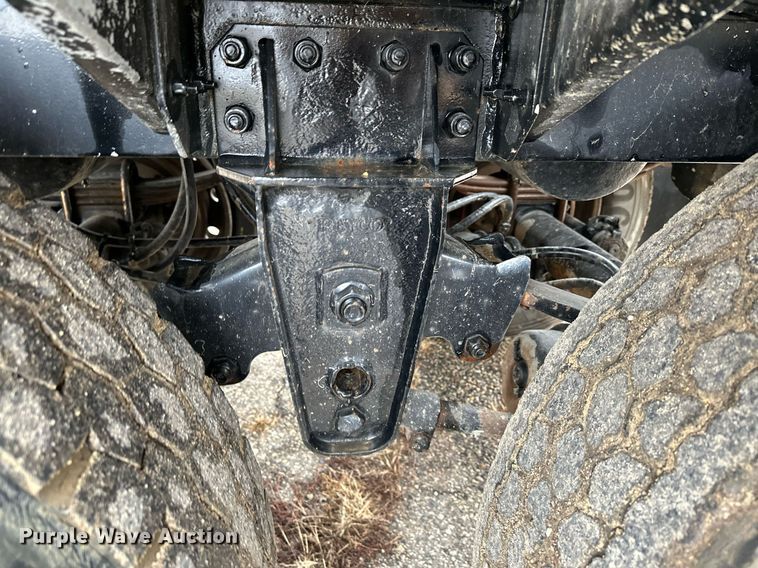 image for item LO9403 1996 Polar  tank trailer