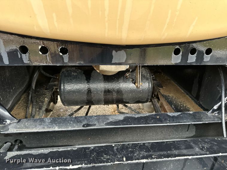 image for item LO9403 1996 Polar  tank trailer