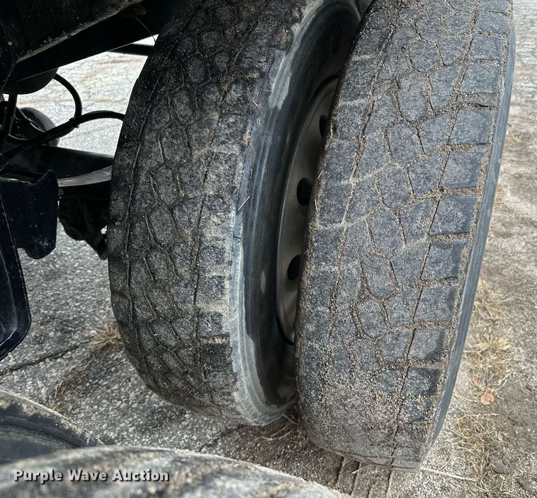 image for item LO9403 1996 Polar  tank trailer