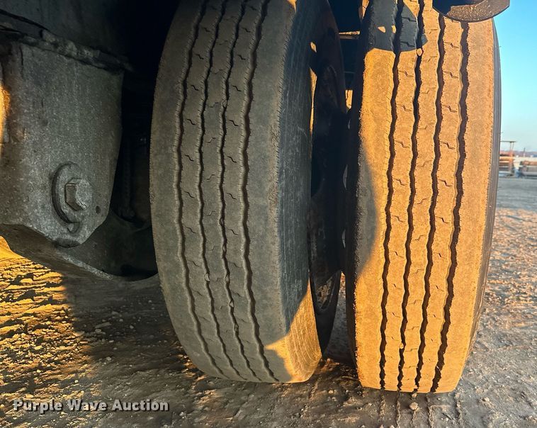 image for item LO9410 2013 Precision  drop deck equipment trailer