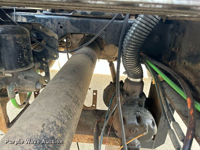 image for item LO9411 2006 International 9400i  semi truck