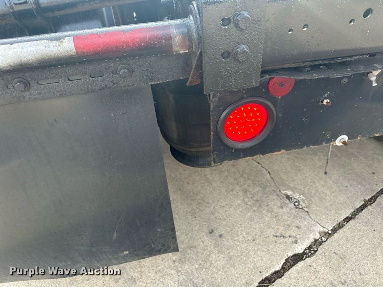 image for item LO9411 2006 International 9400i  semi truck