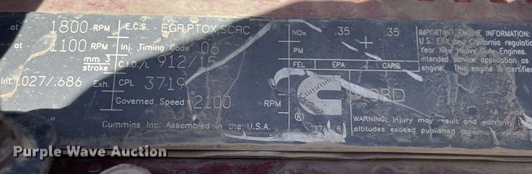 image for item LV9204 2013 Kenworth T800  semi truck