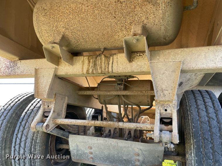 image for item LV9206 2011 CPS SBD40  bottom dump trailer