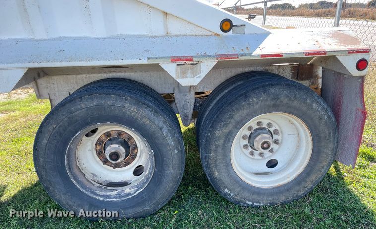 image for item LV9206 2011 CPS SBD40  bottom dump trailer