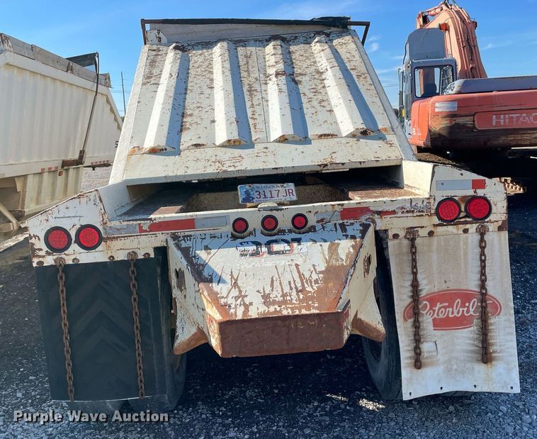 image for item LV9208 2004 CPS SBD-240  bottom dump trailer