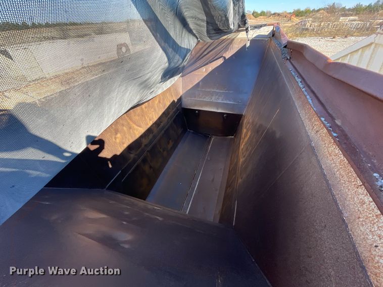 image for item LV9208 2004 CPS SBD-240  bottom dump trailer