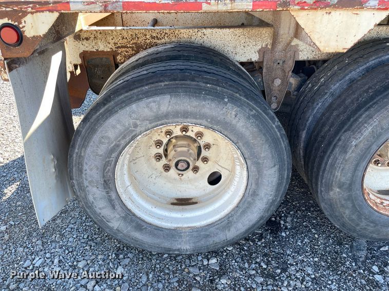 image for item LV9208 2004 CPS SBD-240  bottom dump trailer