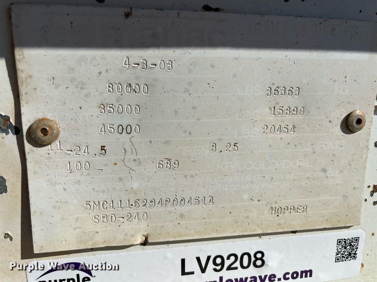 image for item LV9208 2004 CPS SBD-240  bottom dump trailer