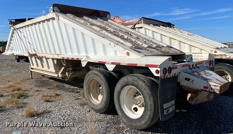 image for item LV9209 2006 CPS SBD-240  bottom dump trailer