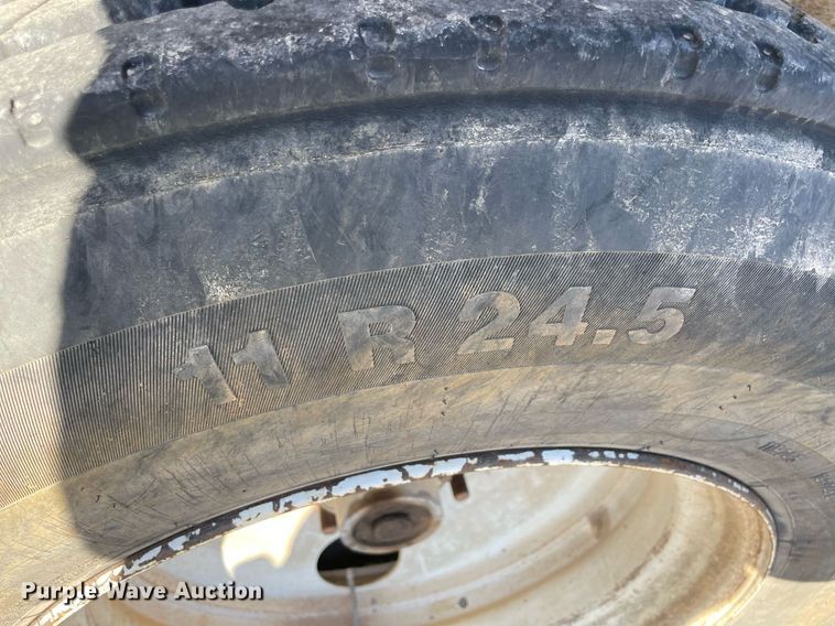 image for item LV9209 2006 CPS SBD-240  bottom dump trailer