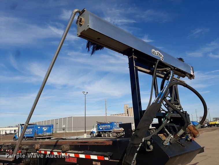 image for item LX9869 2011 Benlee TASM26S  roll-off container trailer