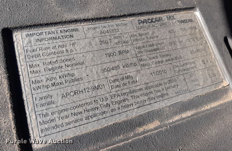 image for item LX9870 2011 Peterbilt 384  semi truck