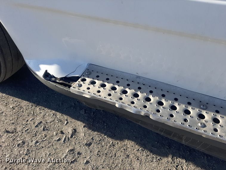 image for item LX9953 2014 Freightliner Cascadia  semi truck