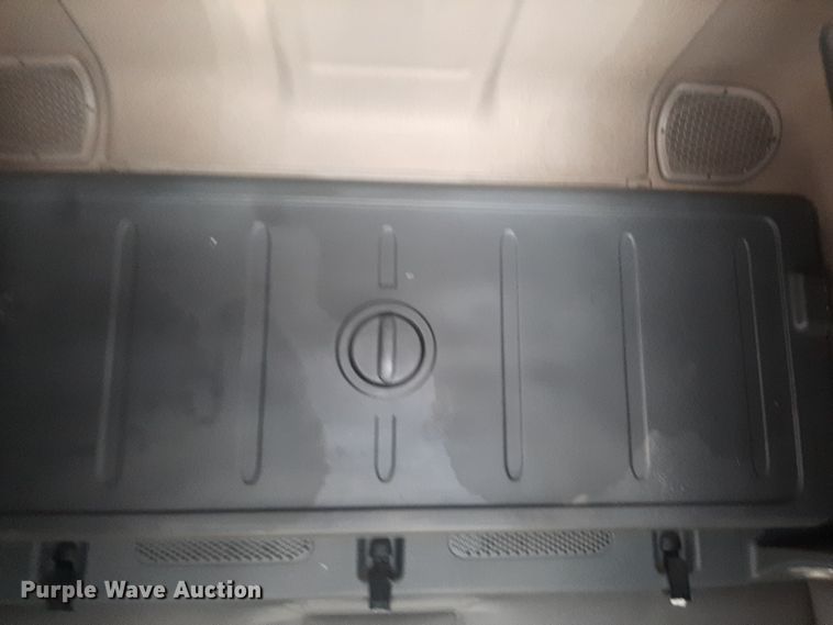 image for item LX9953 2014 Freightliner Cascadia  semi truck