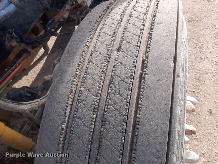 image for item LX9962 2005 Kenworth T600 semi truck