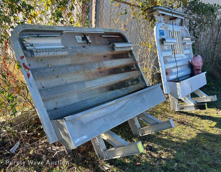 image for item MH9991 (2) Merritt aluminum headache racks