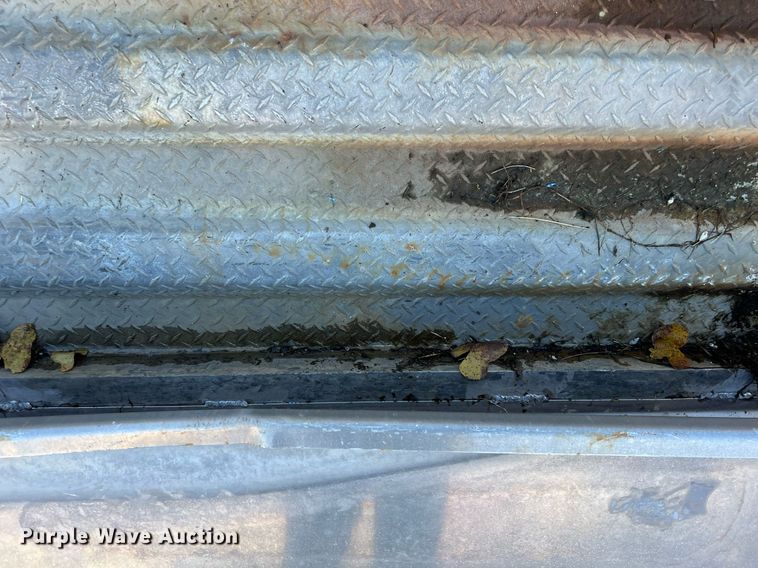 image for item MH9991 (2) Merritt aluminum headache racks