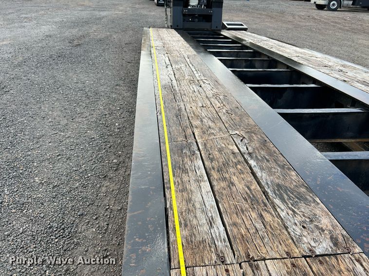 image for item MI9003 2008 Trail King TK110HDG  lowboy equipment trailer