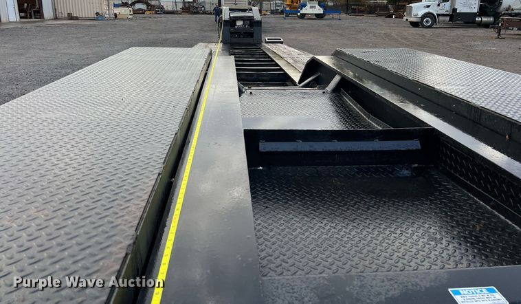 image for item MI9003 2008 Trail King TK110HDG  lowboy equipment trailer