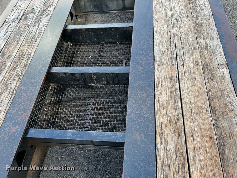 image for item MI9003 2008 Trail King TK110HDG  lowboy equipment trailer