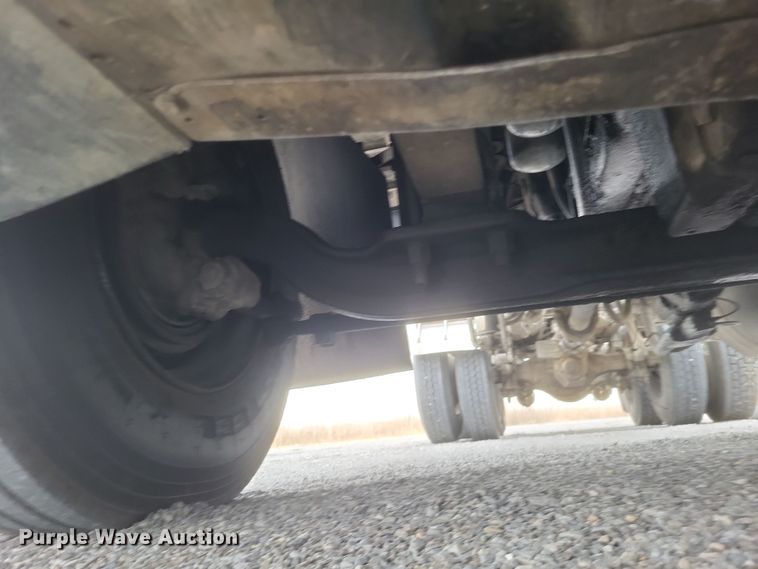 image for item MI9855 1994 Freightliner FLD  semi truck