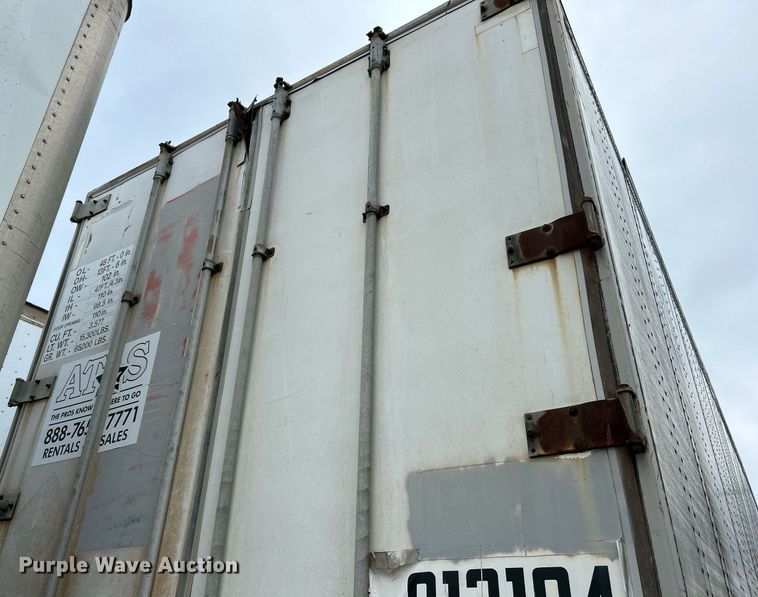 image for item NE9600 1994 Hyundai HDM-48WH-V3261  dry van trailer