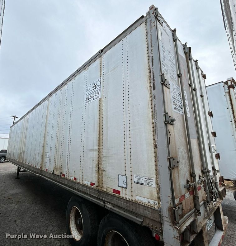 image for item NE9600 1994 Hyundai HDM-48WH-V3261  dry van trailer