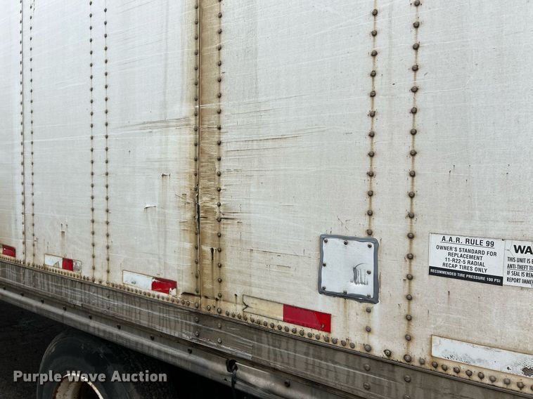 image for item NE9600 1994 Hyundai HDM-48WH-V3261  dry van trailer