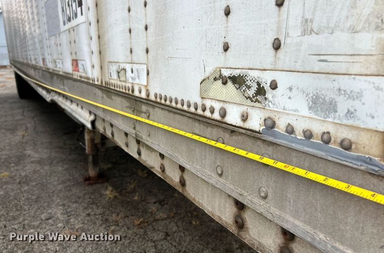 image for item NE9600 1994 Hyundai HDM-48WH-V3261  dry van trailer